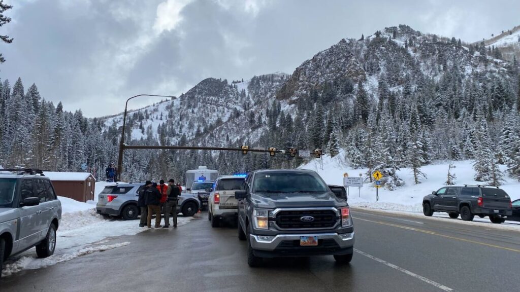 1 person dead, another injured after avalanche in Big Cottonwood Canyon