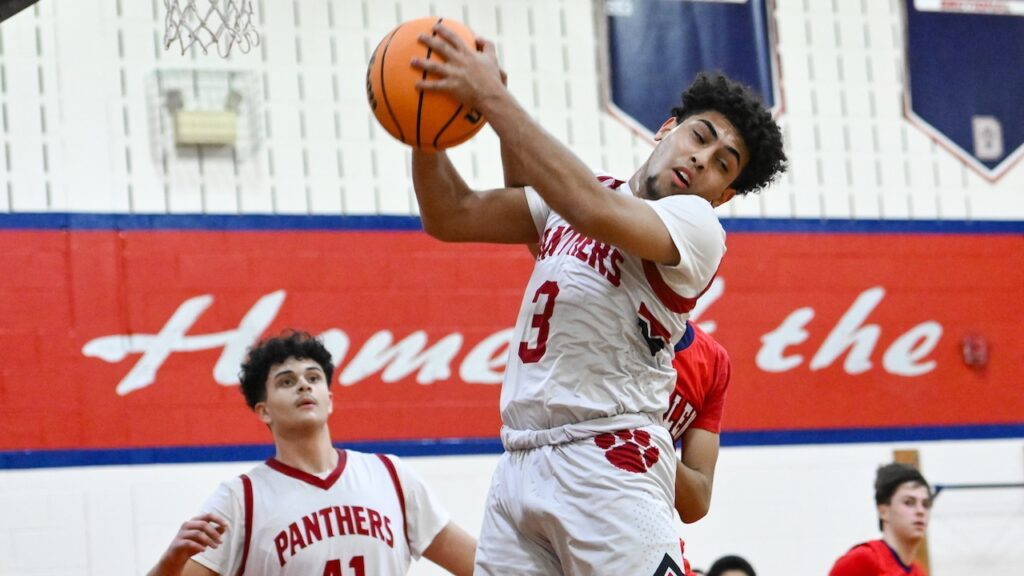 Garcia nets 28 for Roselle Park in victory against Belleville - Boys basketball recap