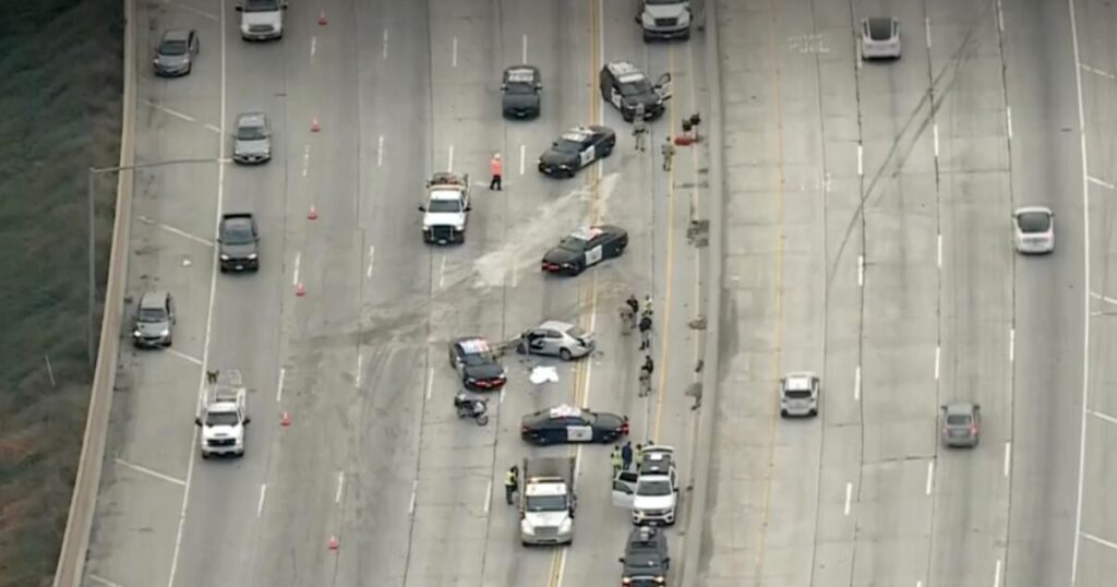 Wrong-way driver triggers deadly crash on 405 freeway in Sepulveda Pass