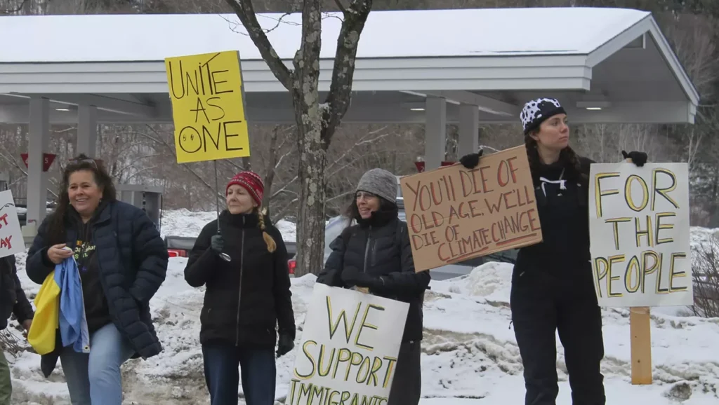 Sugarbush's 'Snow Reporter' Critiqued Vance as He Visited