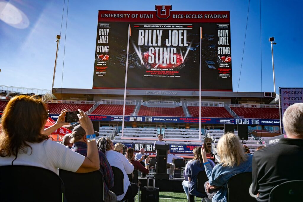 Billy Joel postpones concert in Utah