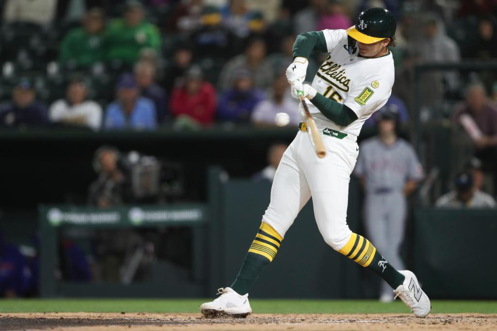 Langeliers logra 4 hits, Butler conecta jonrón y Atléticos vencen 5-2 a Rangers – Chicago Tribune