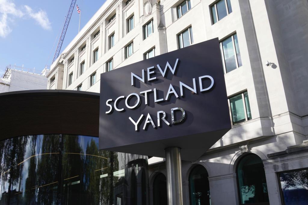 La policía británica arresta a varios iraníes por presunto complot para un ataque en Londres – Chicago Tribune