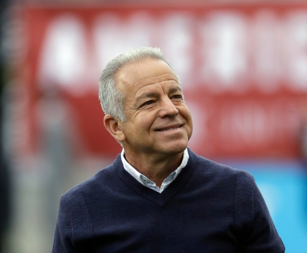 Ian, Dave Sarachan on opposite sides of Rapids-Earthquakes match