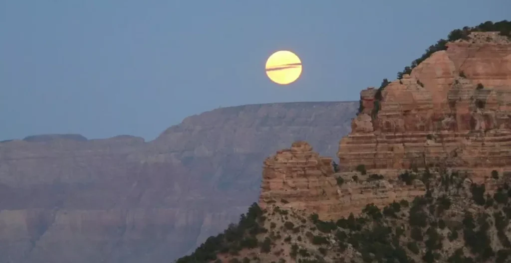When to see the Flower full moon in Arizona on Monday
