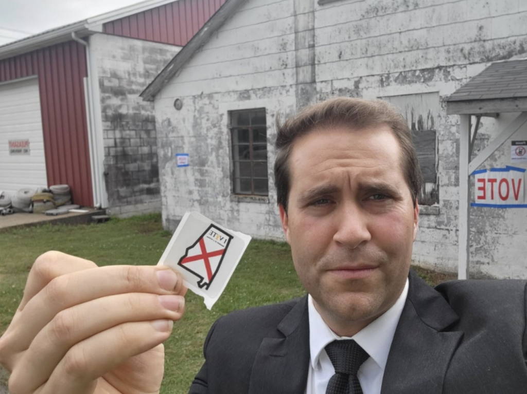 Alabama GOP chairman John Wahl has a Tennessee driver license, will help decide Tuberville residency