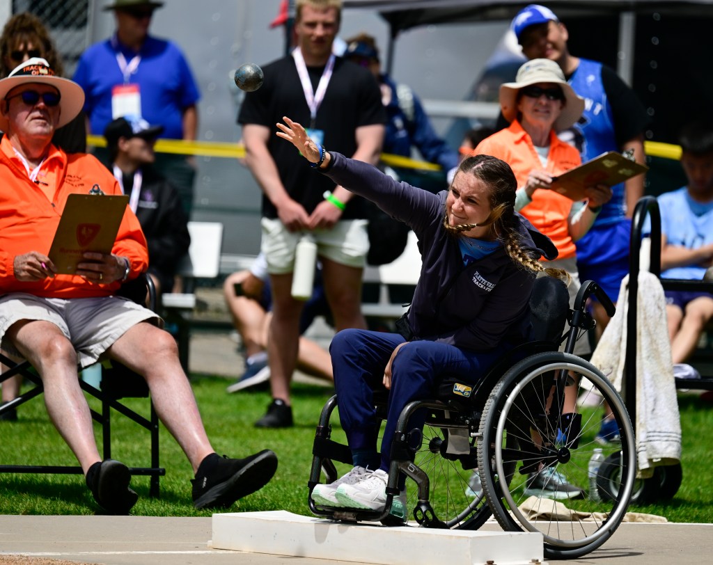 Platte Valley's Leeandra Natotschi shows resilience at CHSAA state track meet