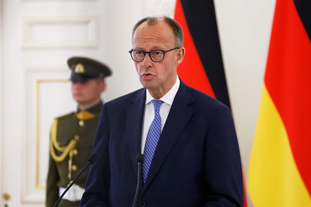 El canciller de Alemania inaugura una brigada histórica en Lituania y pide más gasto en defensa – Chicago Tribune
