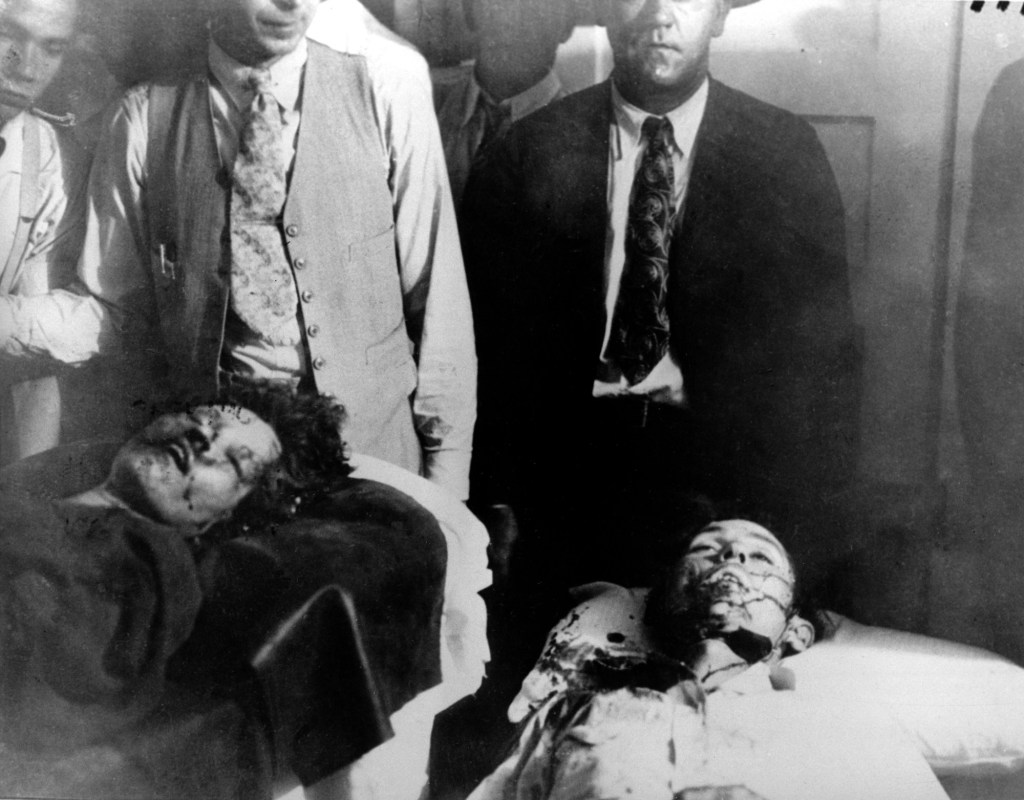 May 23, outlaws Bonnie and Clyde killed in police ambush