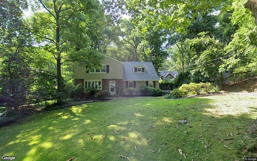 1048 Oak Lane, Plainfield, NJ