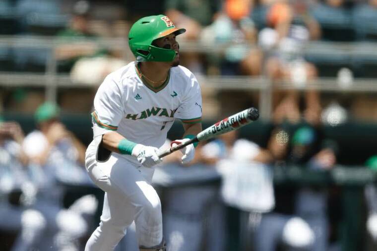 Hawaii baseball team beats UC San Diego, 13-2