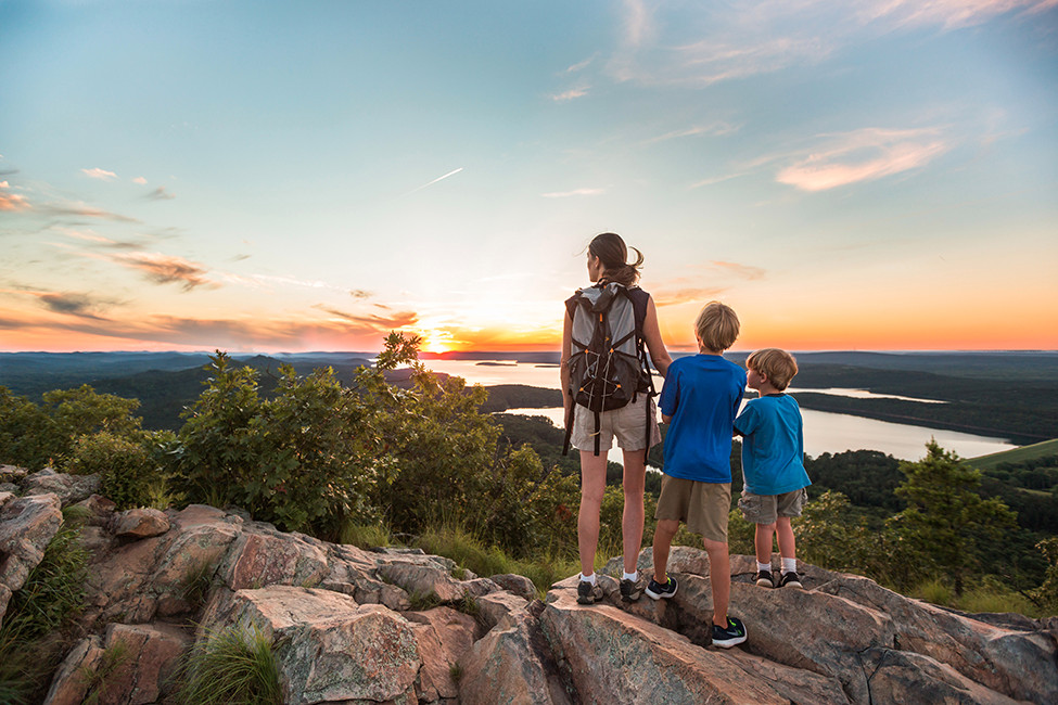 Memorial Day Weekend Guide: May 22-26