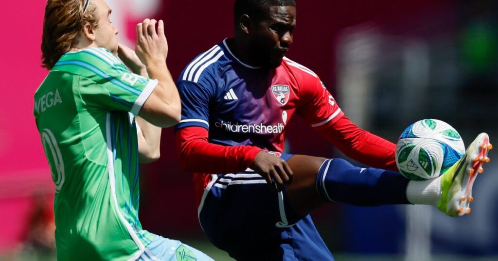 Photos: Seattle Sounders FC beat FC Dallas, 1-0
