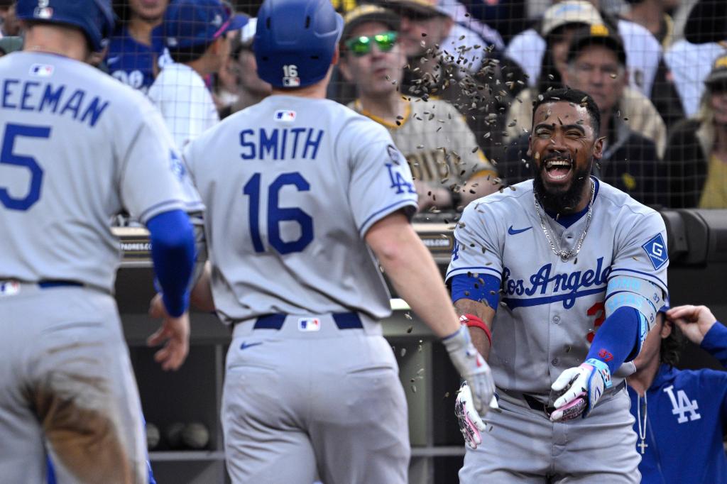Pages impulsa a los Dodgers a una victoria 8-7 sobre los Padres en la décima entrada – Chicago Tribune