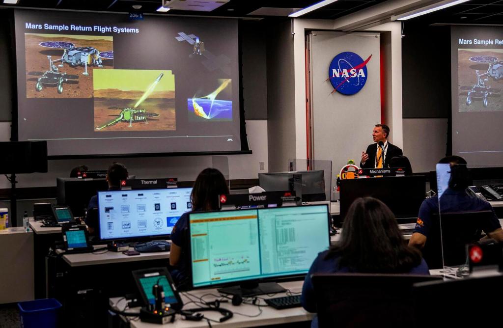 Trump’s plan to kill dozens of NASA missions threatens US space supremacy – Baltimore Sun
