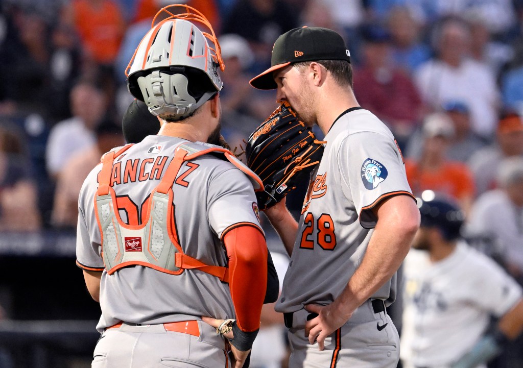 Orioles squander early 8-run lead in 12-8 loss to Rays