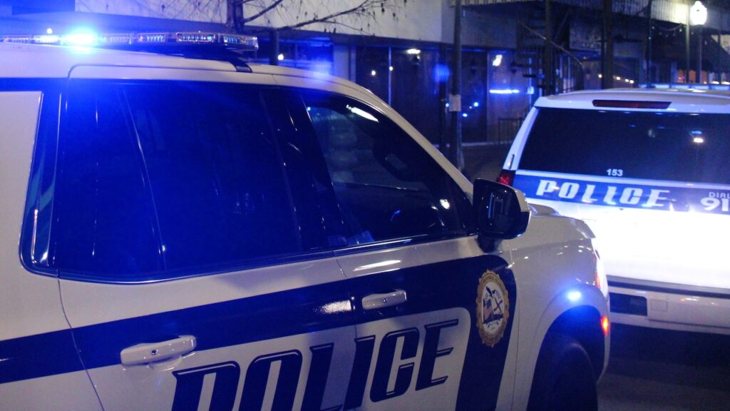 Mobile police investigating homicide after man dies from gunshot wound