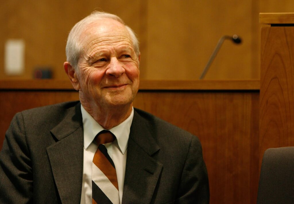 Former Utah Supreme Court Chief Justice Gordon Hall dies at 98