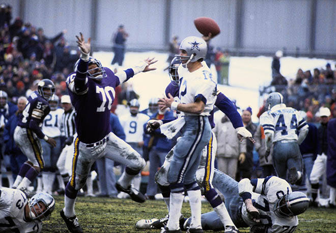 Jim Marshall, one of Vikings’ Purple People Eaters, dies at 87