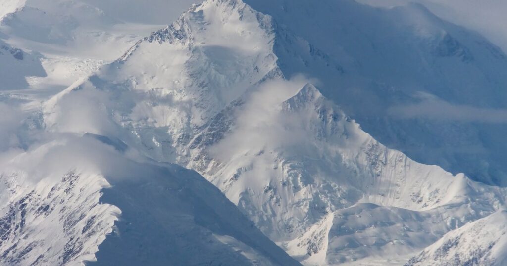 WA skier caught in avalanche dies on Alaska’s Mount McKinley