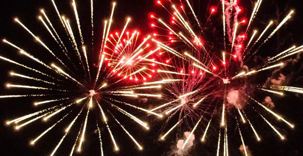 What latest Phoenix forecast predicts for Fourth of July weather
