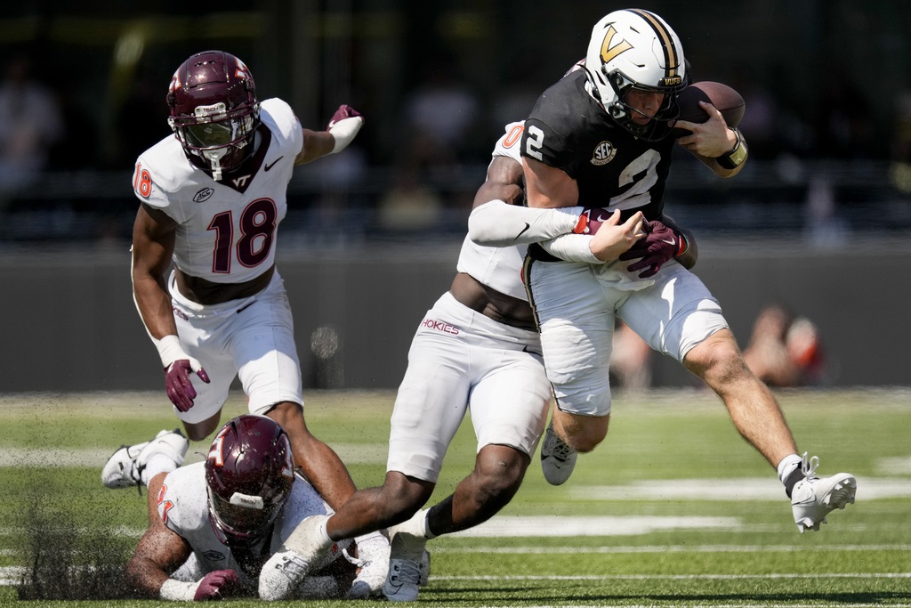 David Teel: Hokies’ tests, ODU’s rugged slate, Michael Vick’s debut among football prospects to ponder