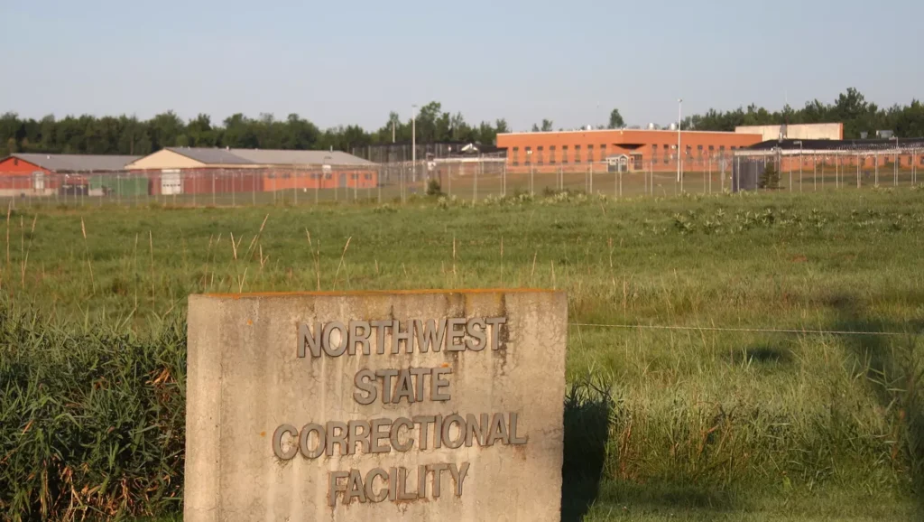 Wrong Prisoner Is Brought to Court, Derailing a Hearing