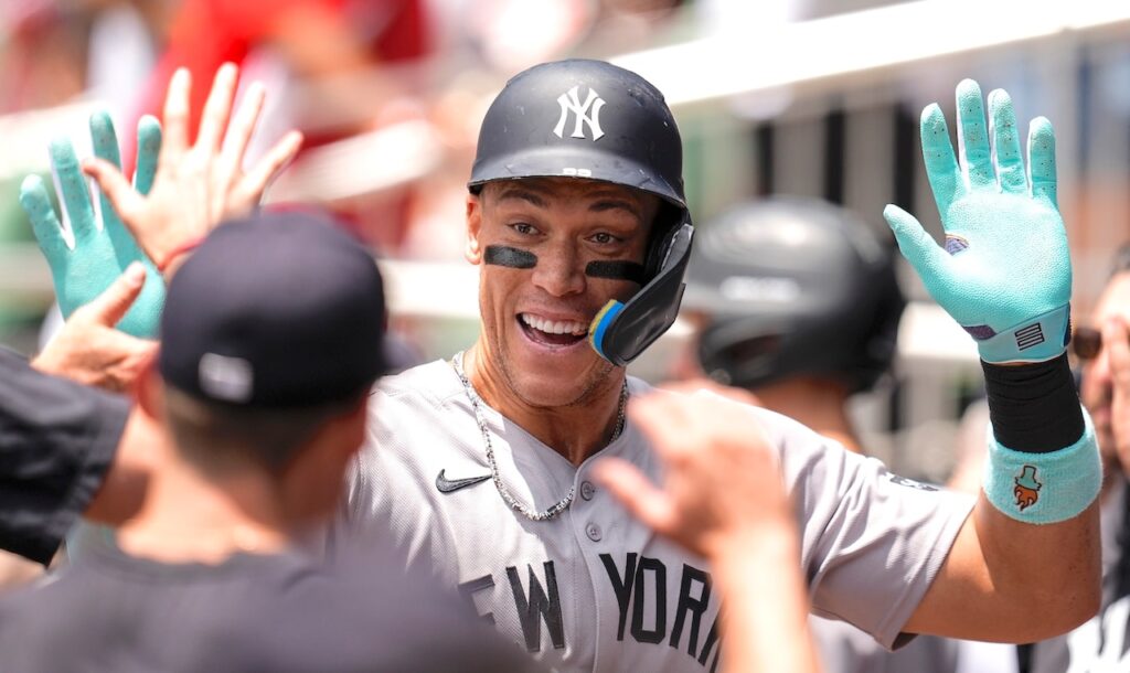 Yankees take care of business, head into showdown series with momentum
