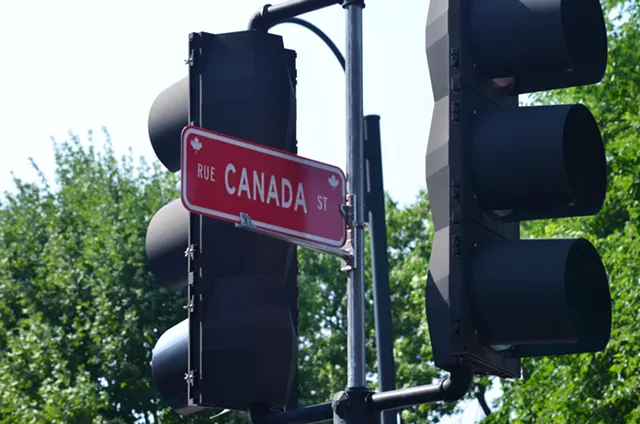 Rue Canada street sign - SAM HARTNETT ©️ SEVEN DAYS