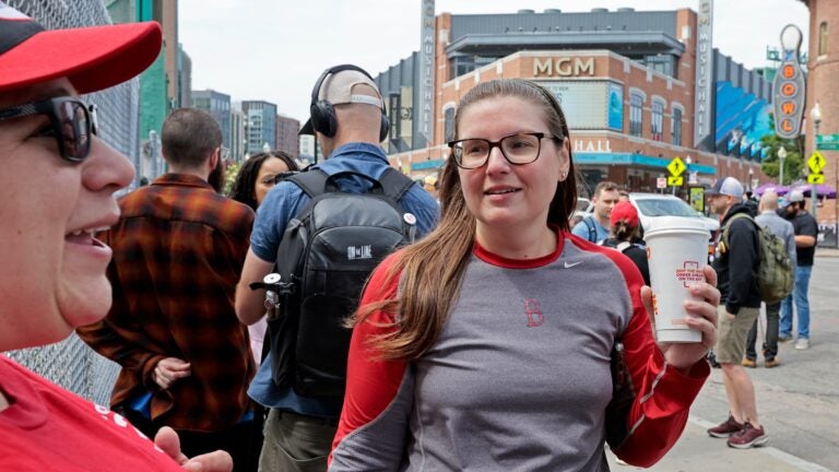Sen. Bernie Sanders speaks up for Fenway workers