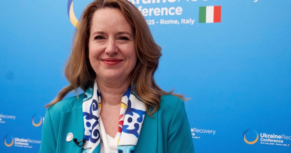 Tighter borders and aid cuts could risk greater instability, UN migration chief warns