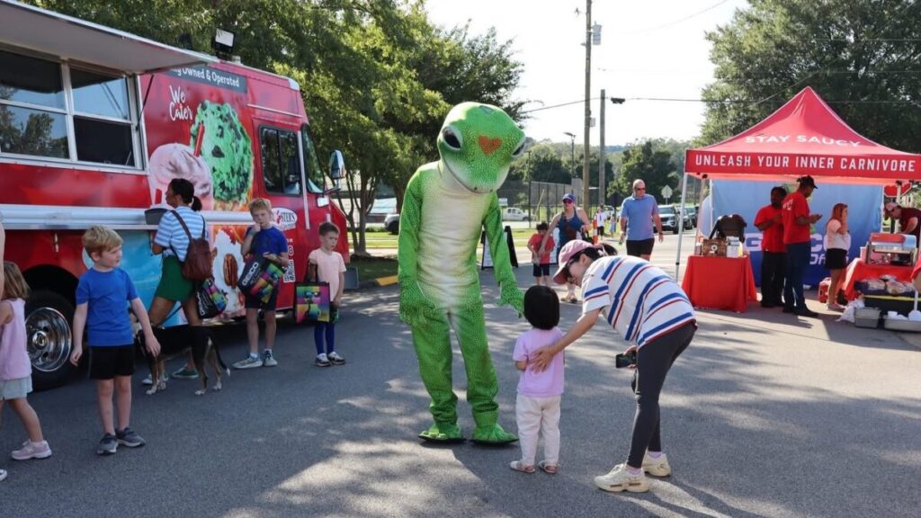 Why Dog Daze is the place to be, August 9—food, pup strut + free admission