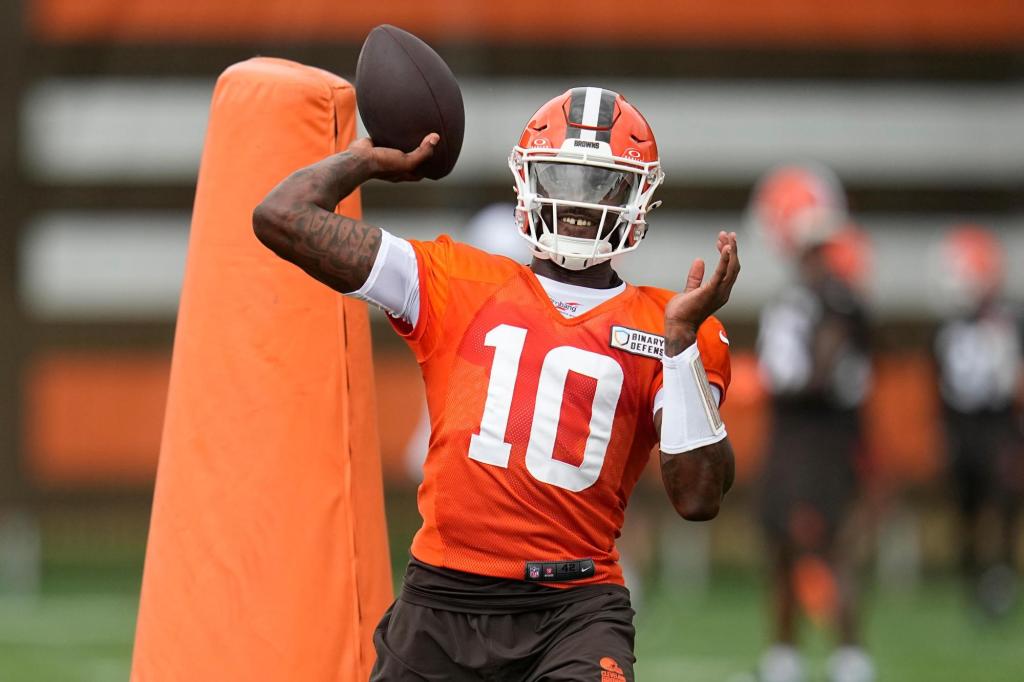 Browns signing ex-Ravens QB Tyler Huntley, AP source says