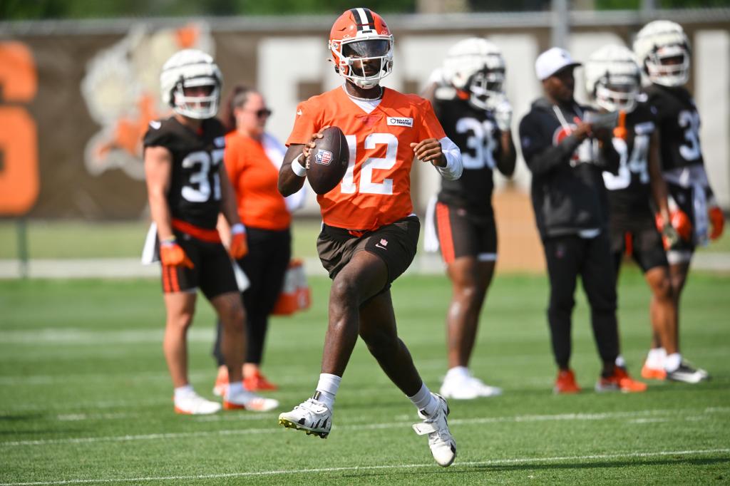 El novato QB Shedeur Sanders será titular en primer juego de pretemporada de Browns contra Panthers – Chicago Tribune