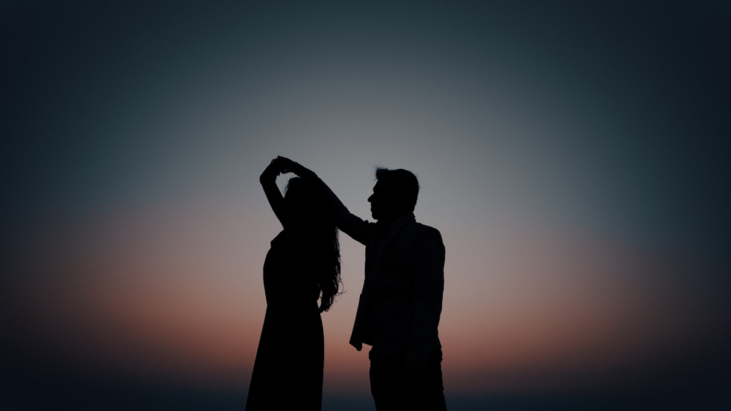 Dear Annie: I ended our engagement decades ago, but he won’t let go