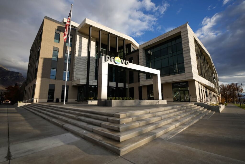 Provo therapist accused of manipulating Utah clients into taking off bra, shirt