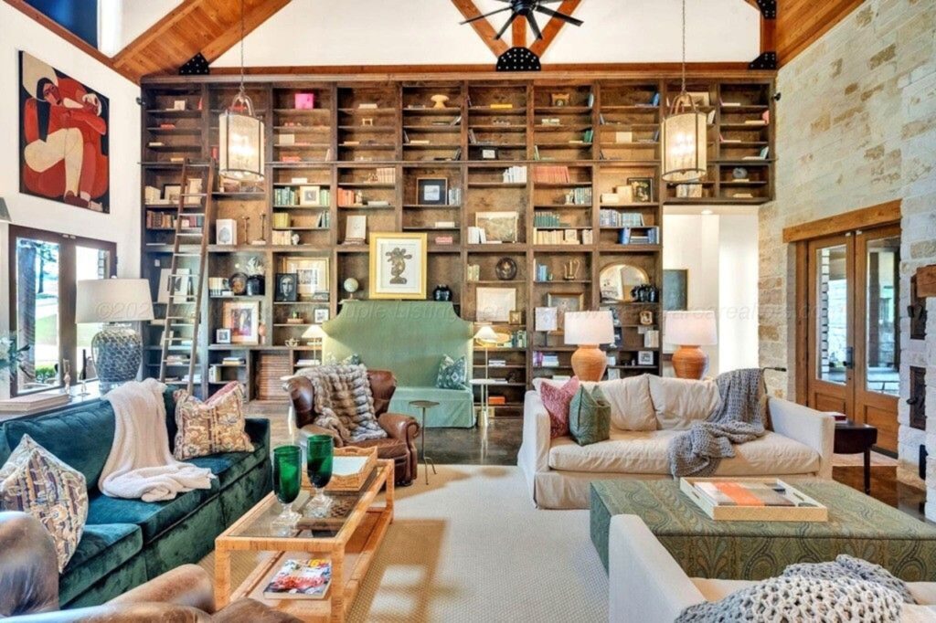 Stunning $4.9M mansion on 26 acres on Alabama's Smith Lake is ‘one of a kind’