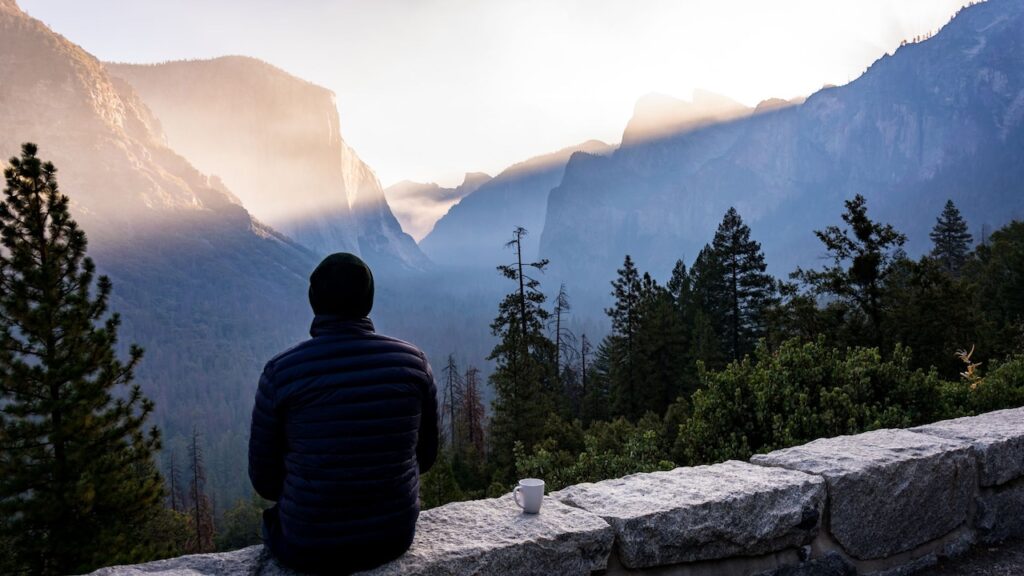 Dear Abby: Did I intrude on a personal moment?