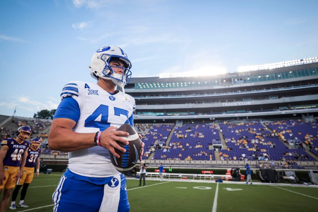 BYU freshman QB Bear Bachmeier, defense lead Cougars past East Carolina