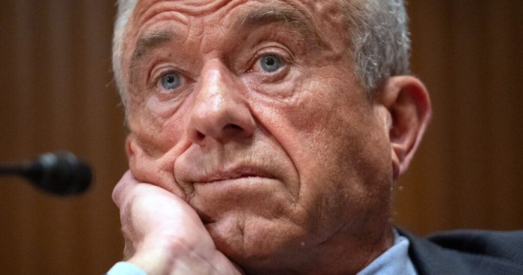 RFK. Jr’s family members say he is a ‘threat’ to Americans’ health and call for his resignation