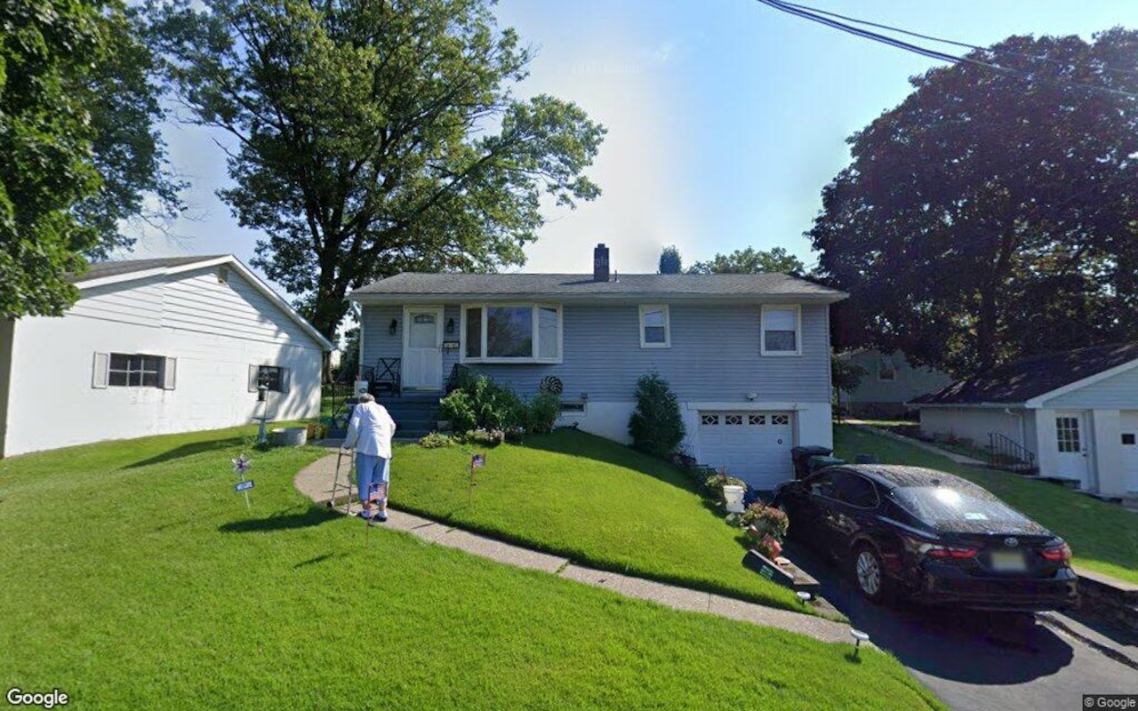 315 Pennsylvania Avenue, Phillipsburg, NJ