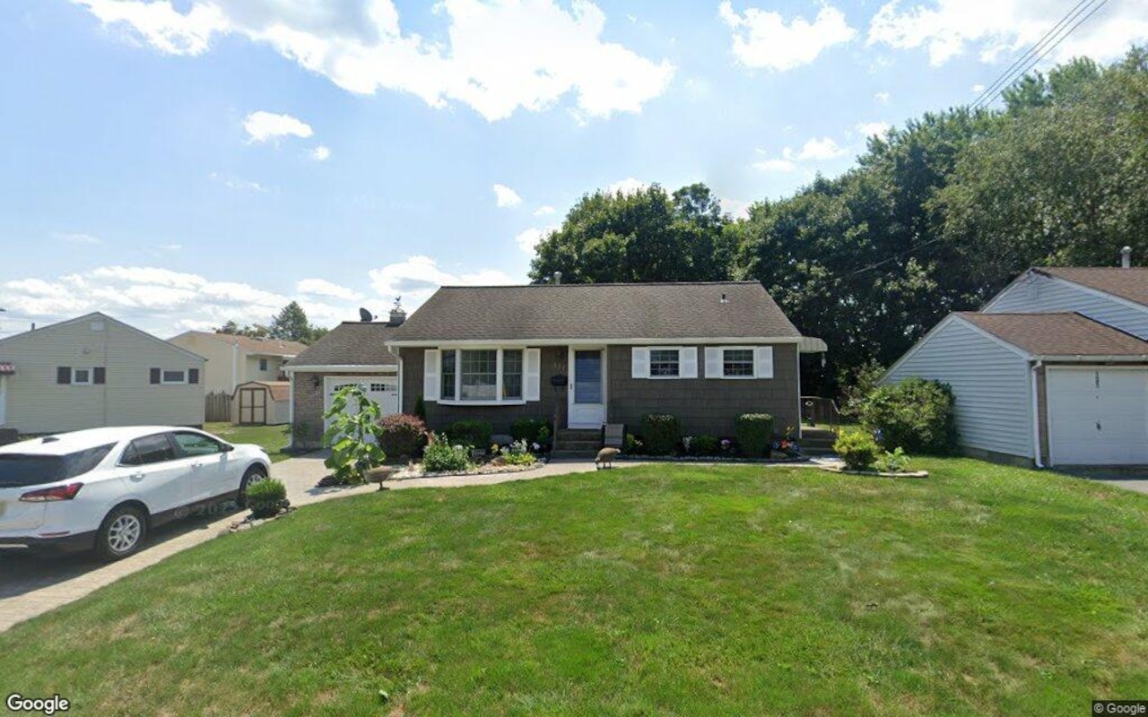 137 Center Road, Phillipsburg, NJ