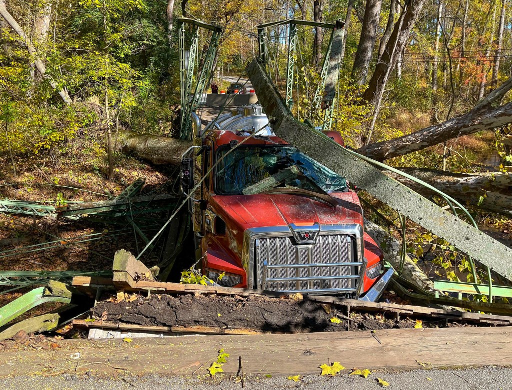 Truck driver not cited after Baltimore County bridge collapse