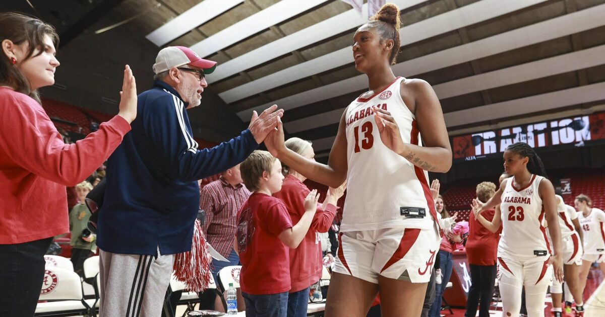 Big week in Birmingham for basketball: Get tickets for Pelicans vs. Rockets, Alabama, Auburn + more 3 There's plenty of hype around the Crimson Tide women's basketball program. (University of Alabama Athletics)