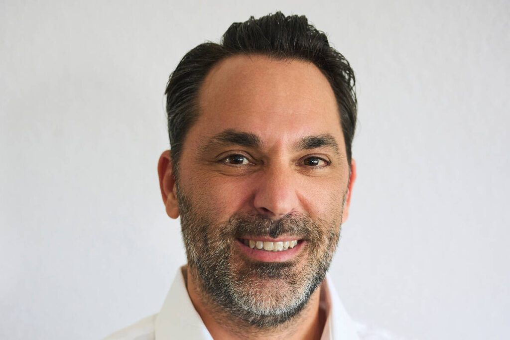 Mark Gray, entertainment writer. (Powers Imagery)