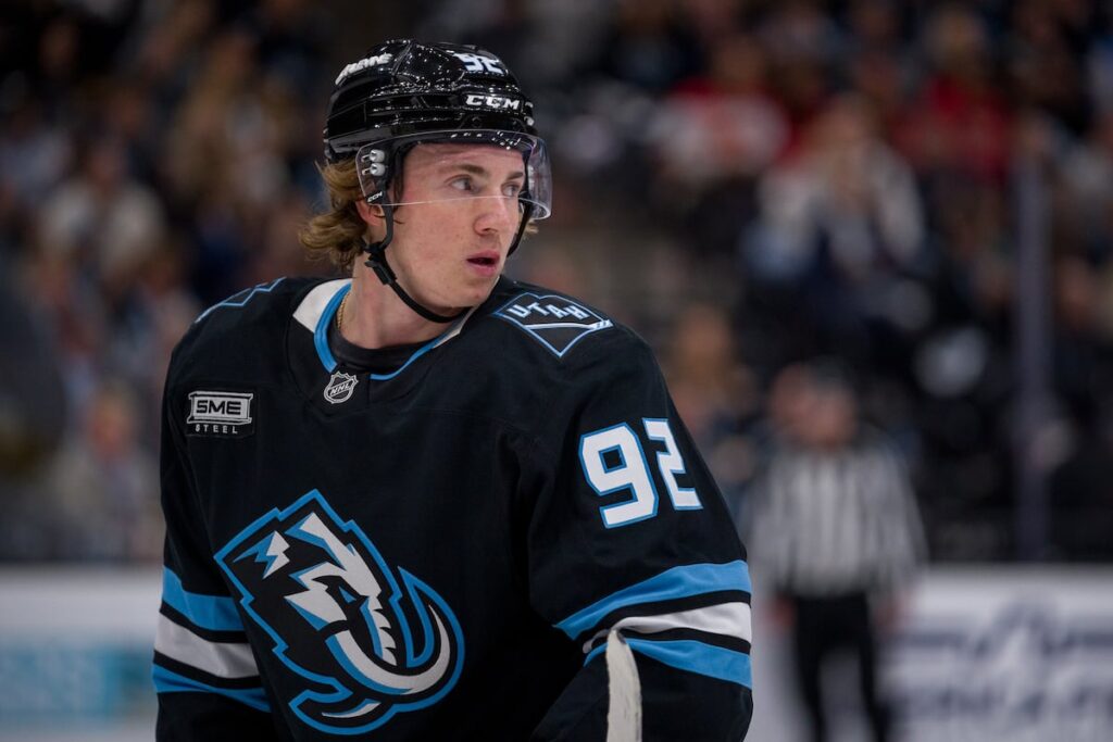 Utah Mammoth sign Logan Cooley to 8-year contract extension