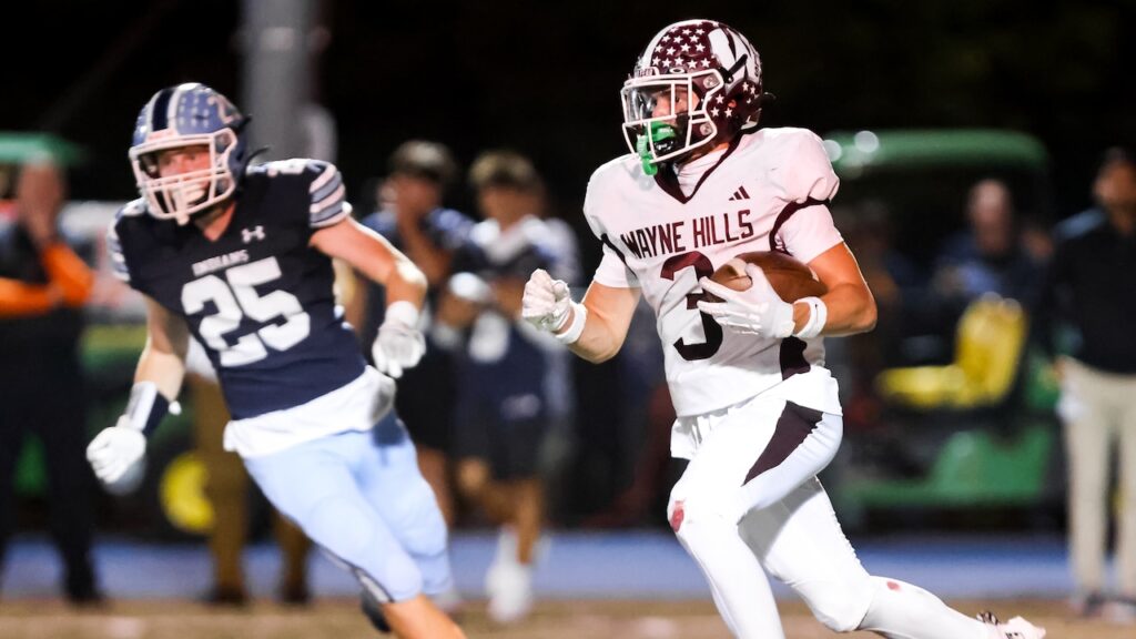 Wayne Hills holds off Sparta - North 1, Group 3 Tourney, quarters - Football recap