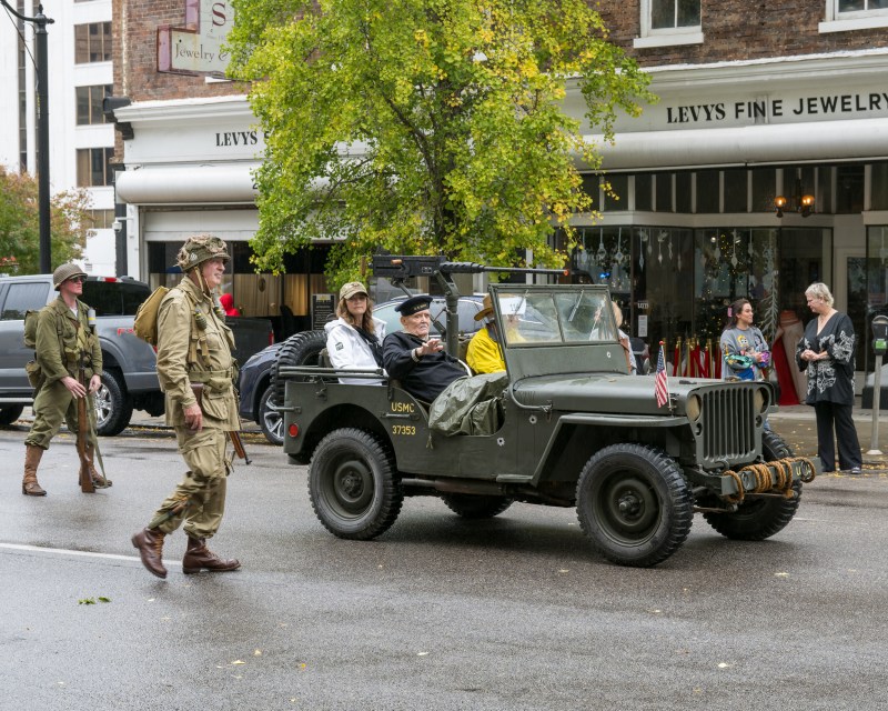 Vintage Jeep - 75th Veteran's Day Parade