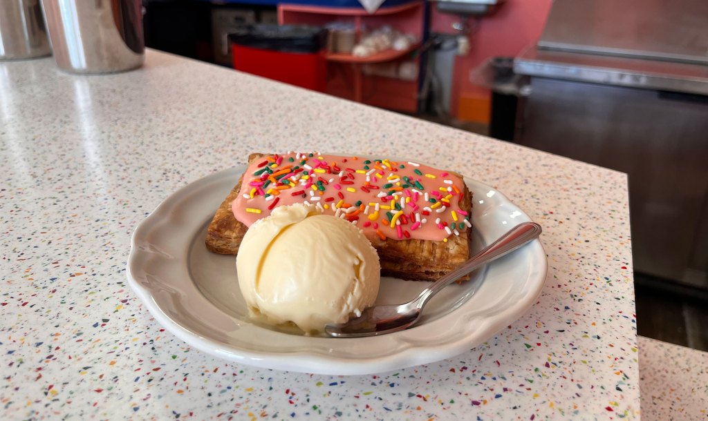 Pop-Tarts-style pastry à la mode at Mr. Creemee