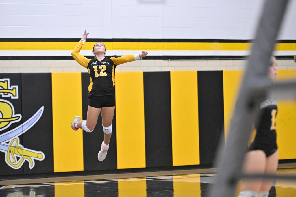 No. 10 South Carroll volleyball falls in Class 1A semifinals to Clear Spring